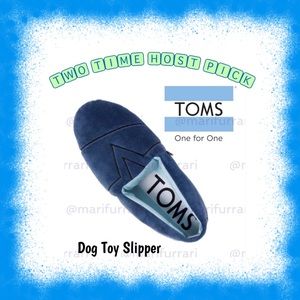 Discounted Shipping!!! NEW WITH TAGS TOM’s Dog Slipper Toy